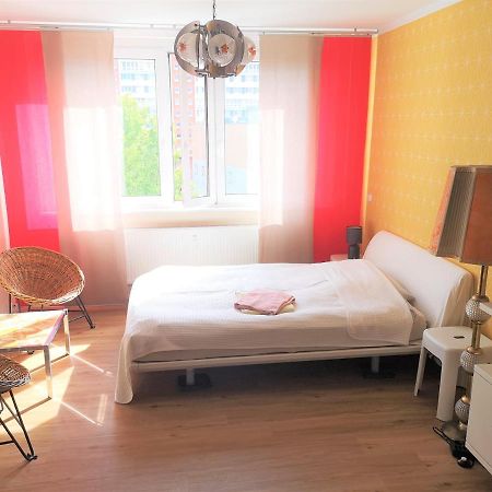 Apartamento Mitte Von Mitte - Blick Auf Den Turm Berlín Exterior foto
